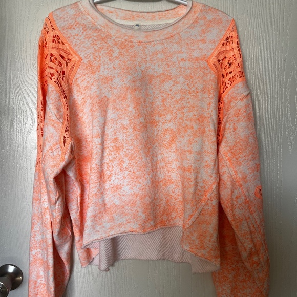 NWT Free People Movement Sun And Done Crochet Sweatshirt Top Orange Small - Picture 1 of 8